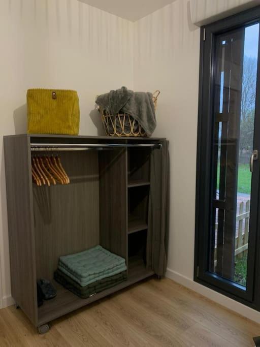 L'Endroit : Studio De Jardin Adapte Pmr 40M2 Aigrefeuille-dʼAunis Exteriér fotografie